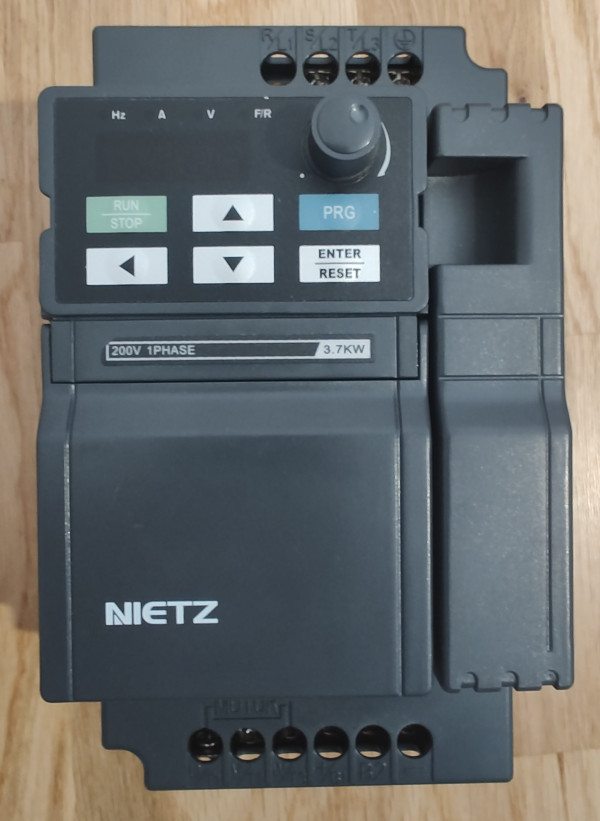 Inverter NIETZ NZ2200-03R7G, 1PH 220V Output: 3PH 220V 16A, 3,7kW